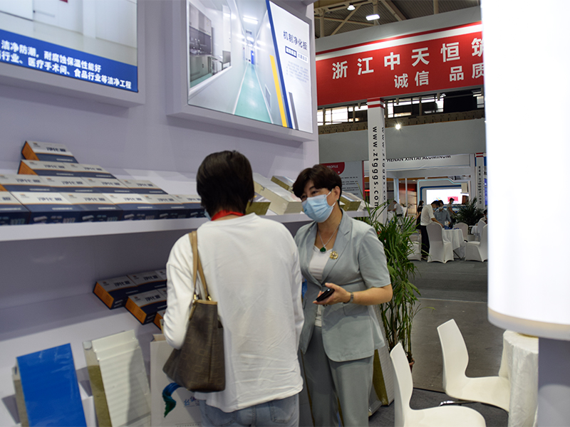 展會現(xiàn)場